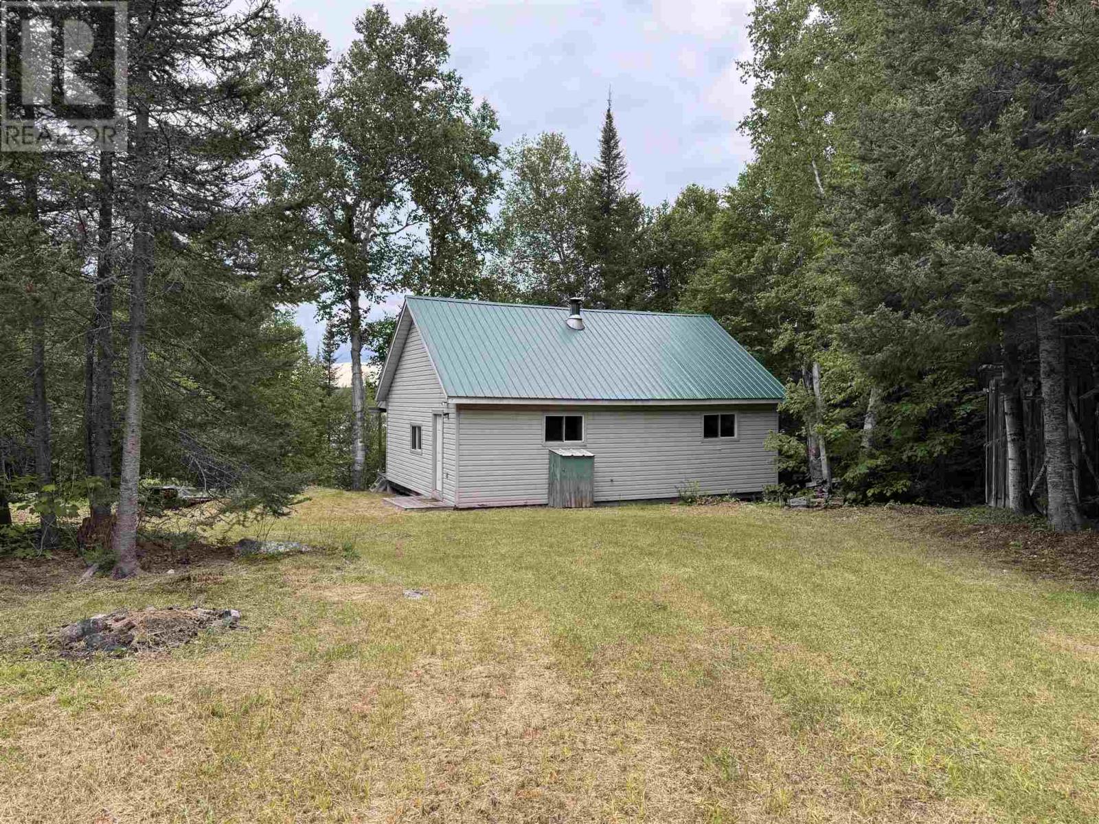 PCL M1074 Five Mile Lake - Photo 4