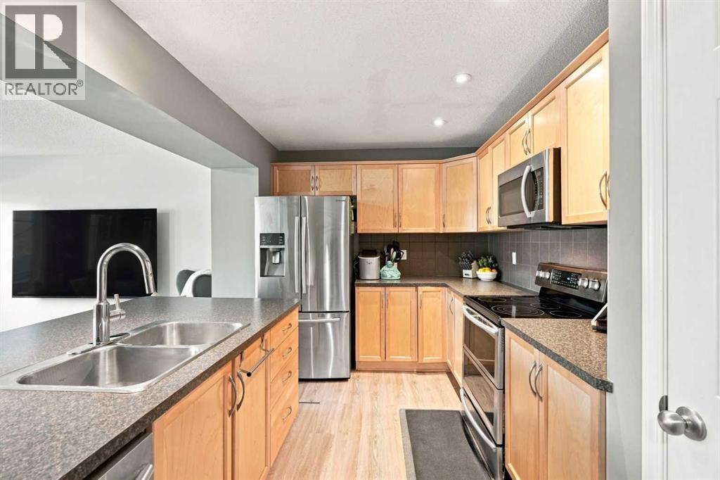 149 Windstone Avenue SW