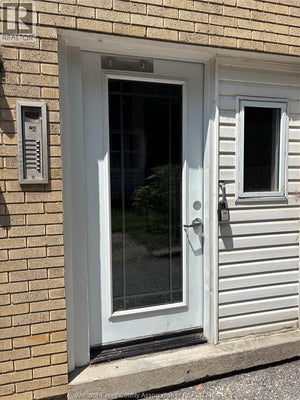 1A - 234 Brock St, Windsor, ON 2
