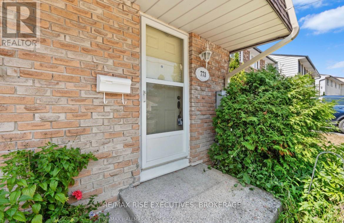 175 - 773 ASHWOOD DRIVE