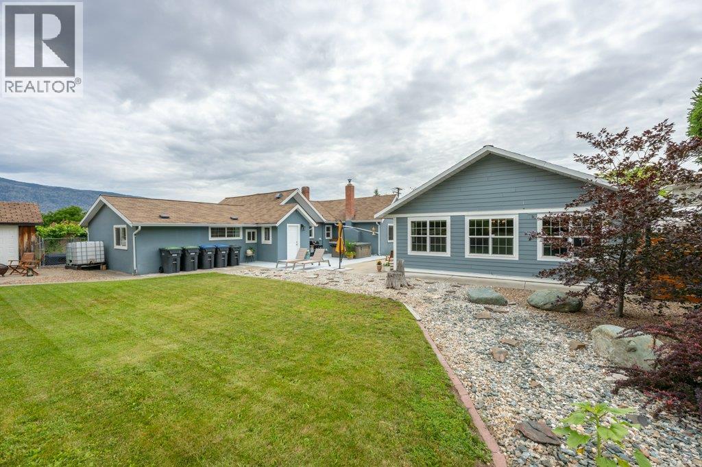 860 Fairview Road