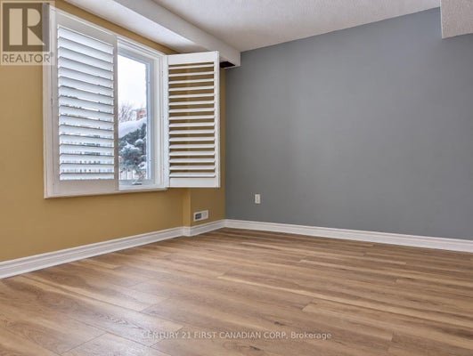 Lower - 924 Guildwood Blvd, London North (North M), ON 4
