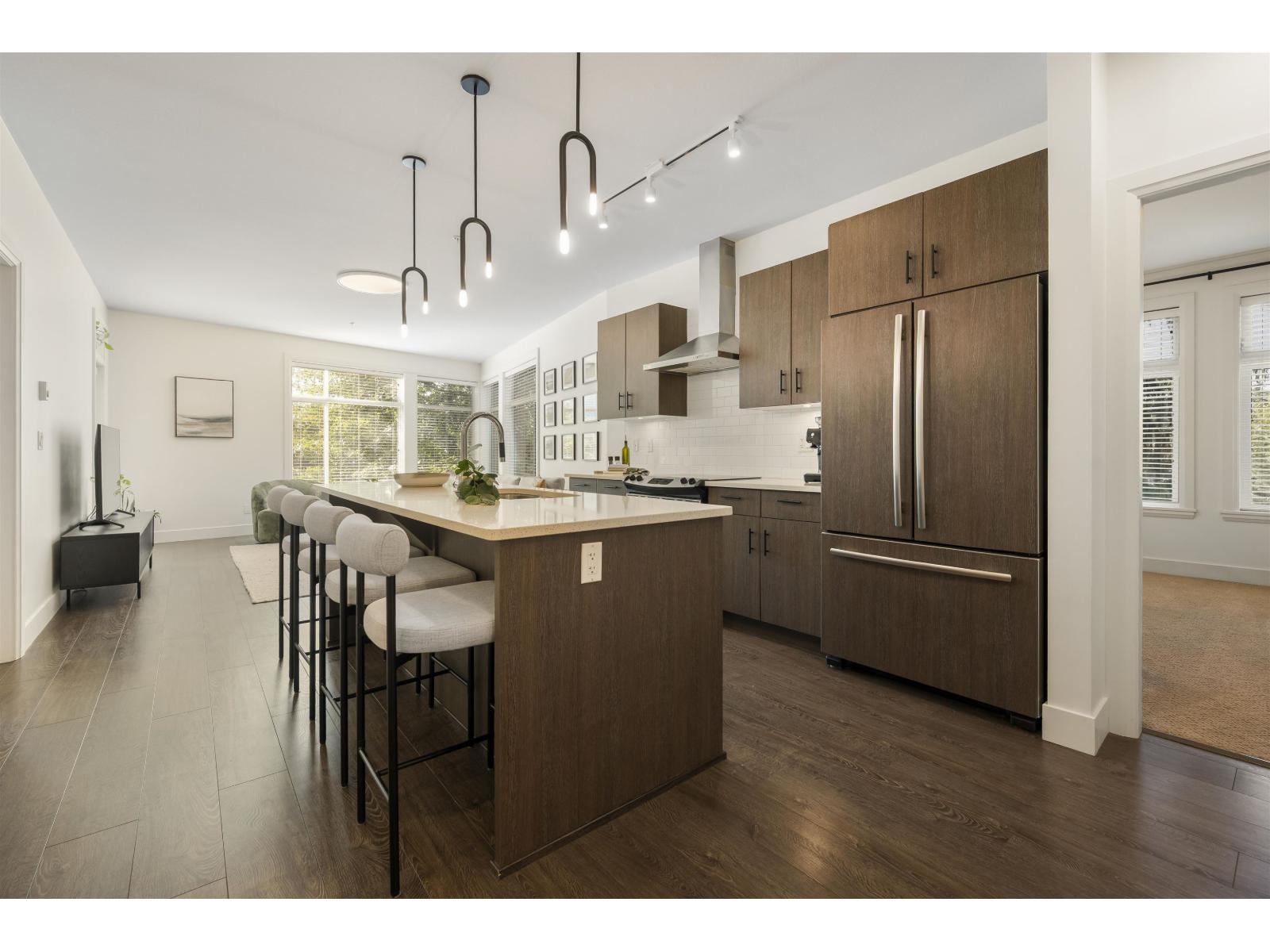 204 45389 CHEHALIS DRIVE, Garrison Crossing