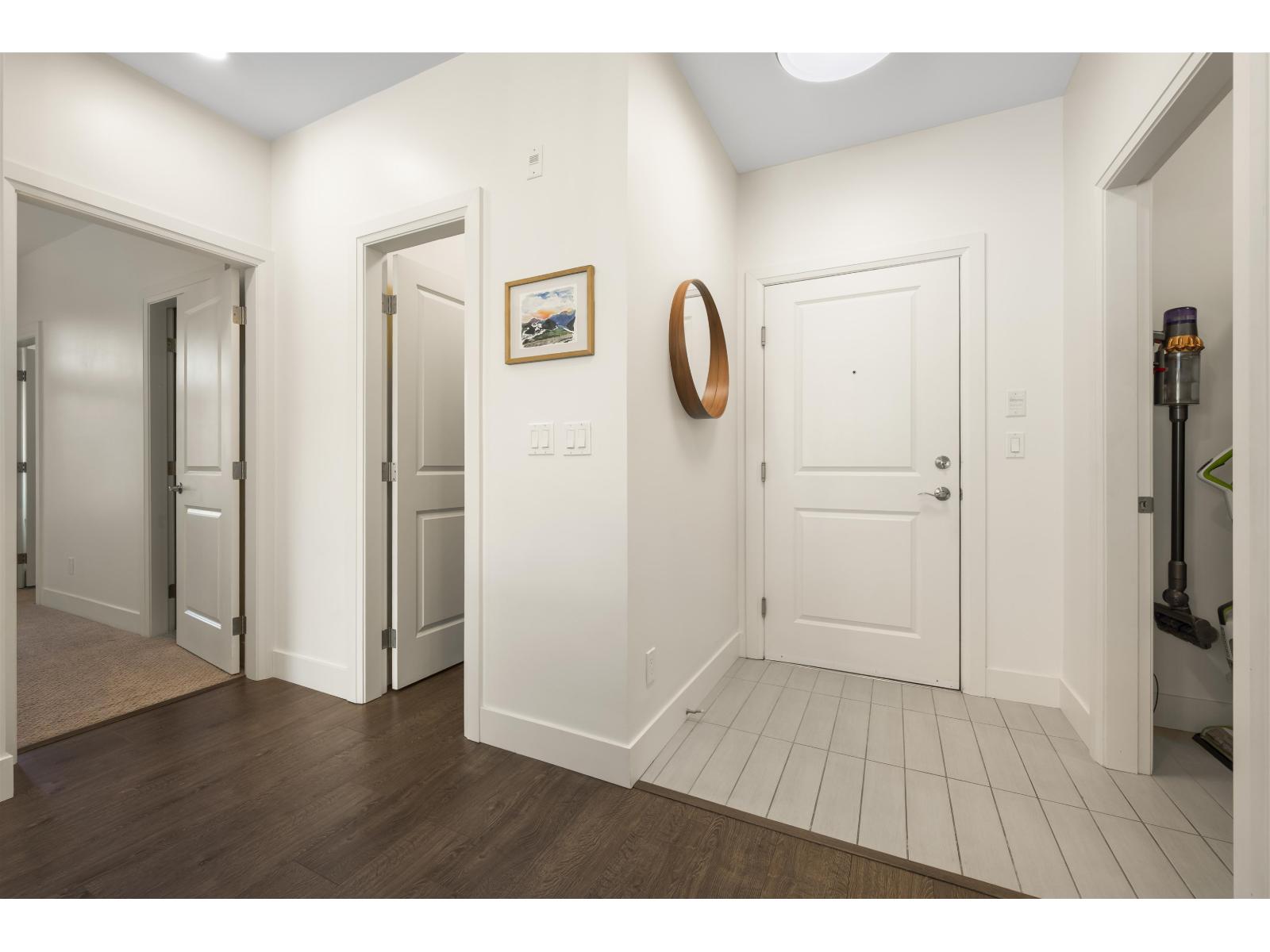 204 45389 CHEHALIS DRIVE, Garrison Crossing