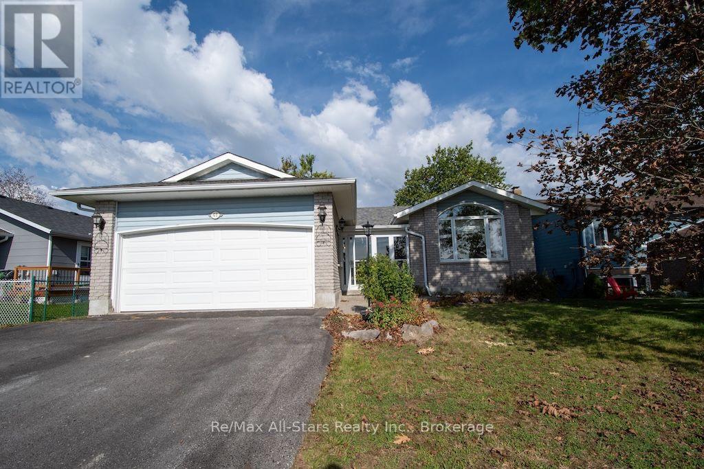41 CEDARTREE LANE