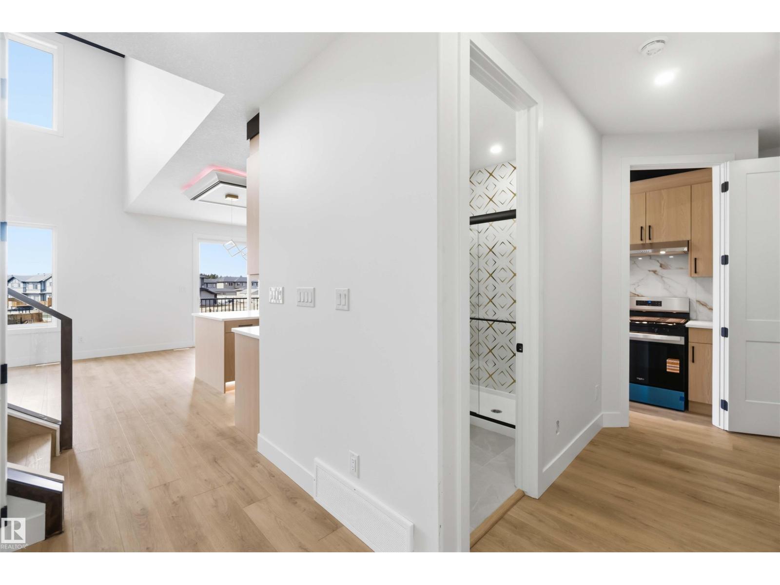 417 PINE PT