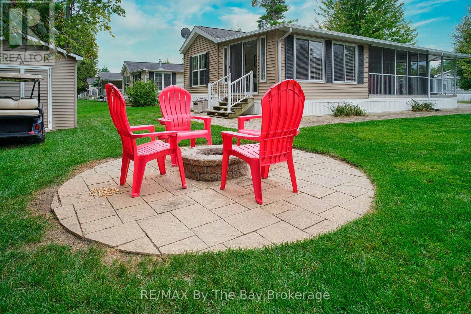 107 MADAWASKA TRAIL