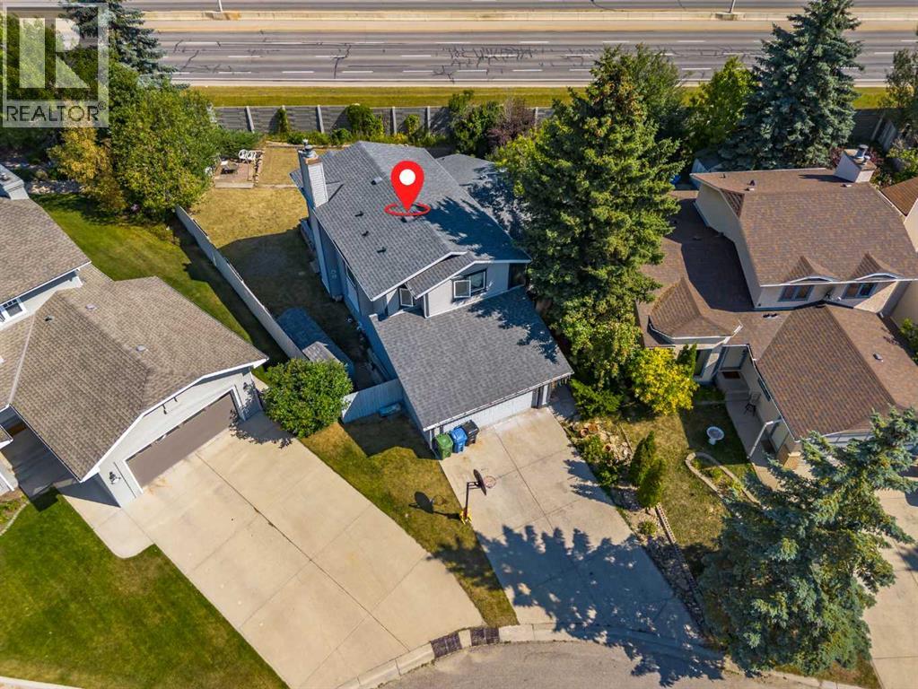 627 Macewan Valley Road NW