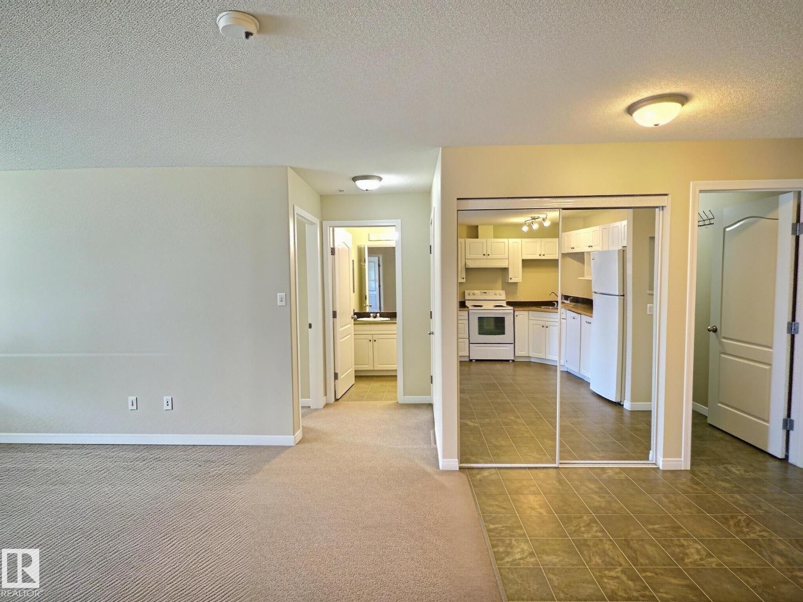 #111 5350 199 ST NW