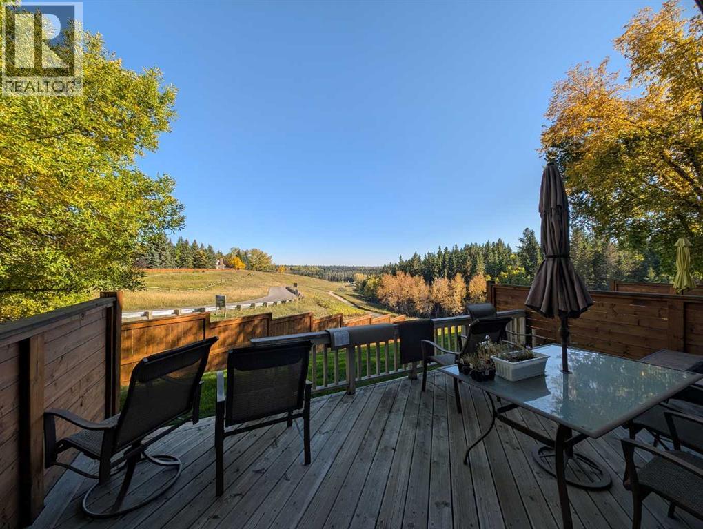 22, 64 Woodacres Crescent SW