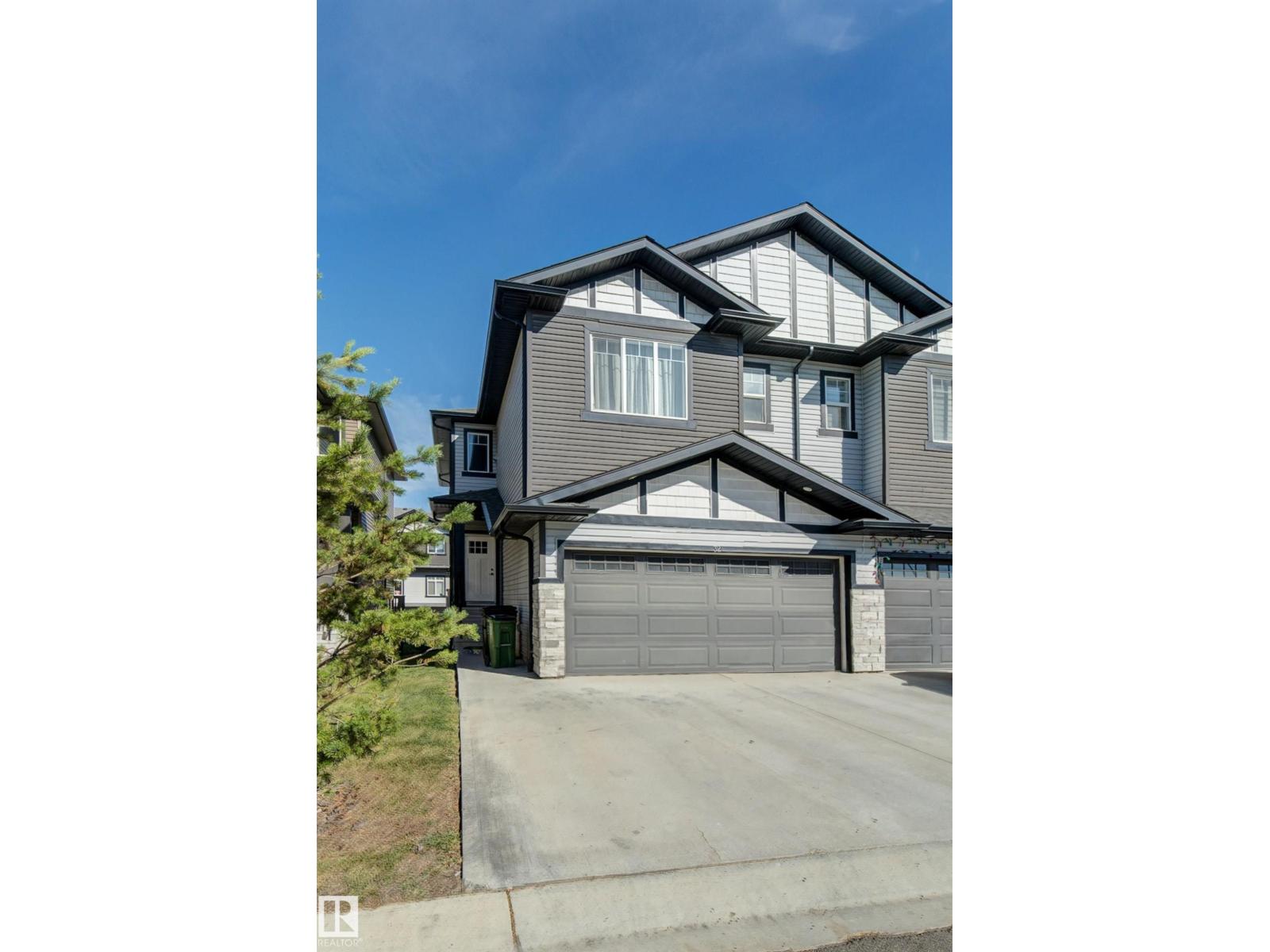 #32 1703 16 AV NW NW