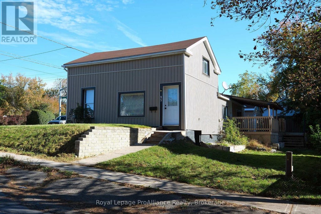 95 GRIER STREET, BELLEVILLE (BELLEVILLE WARD), ON K8P 3A2 - Image 2838486201.jpeg?d=l