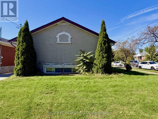 35 Warnica Ave, Toronto (Islington-City Centre West), ON 2