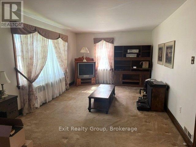 593 COUNTY RD 28 - Photo 4