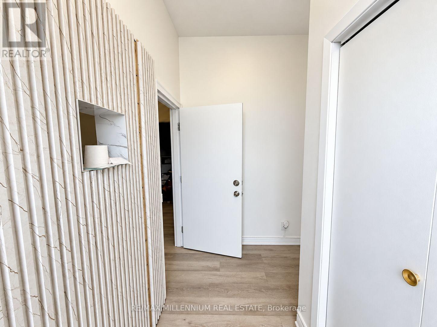 10B - 22 STRATHEARN AVENUE