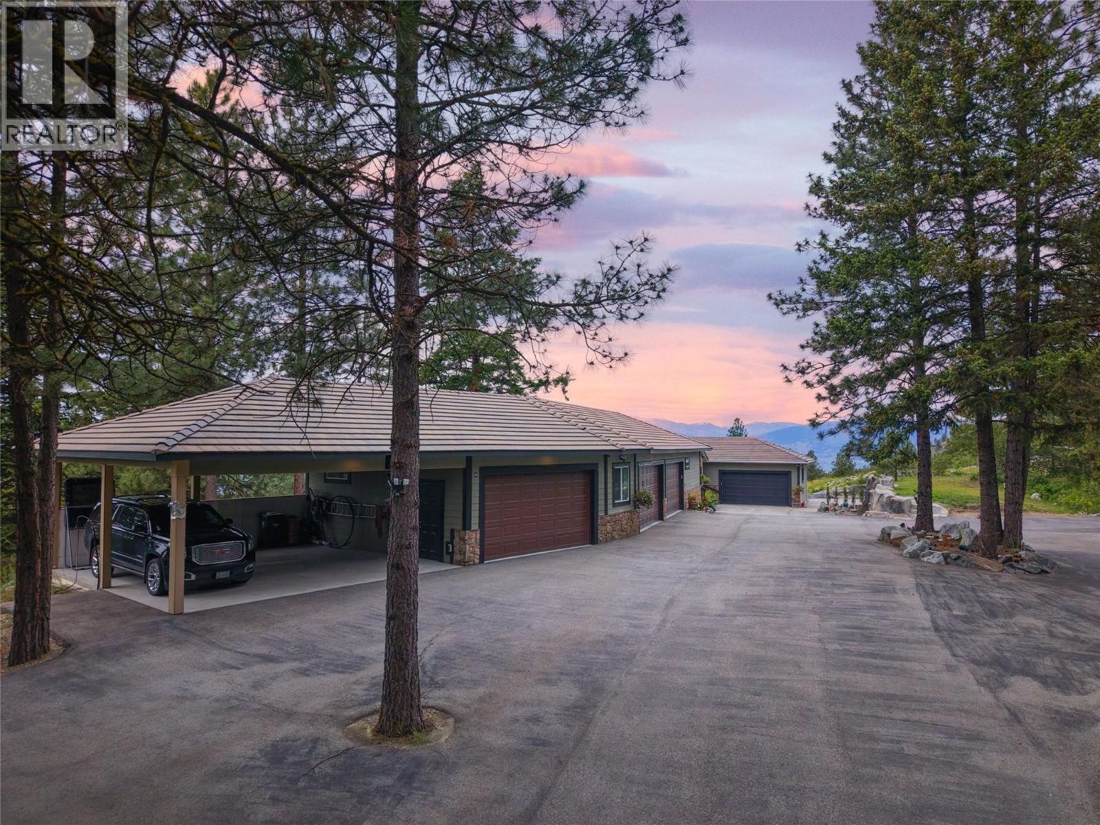 1370 Bullmoose Way