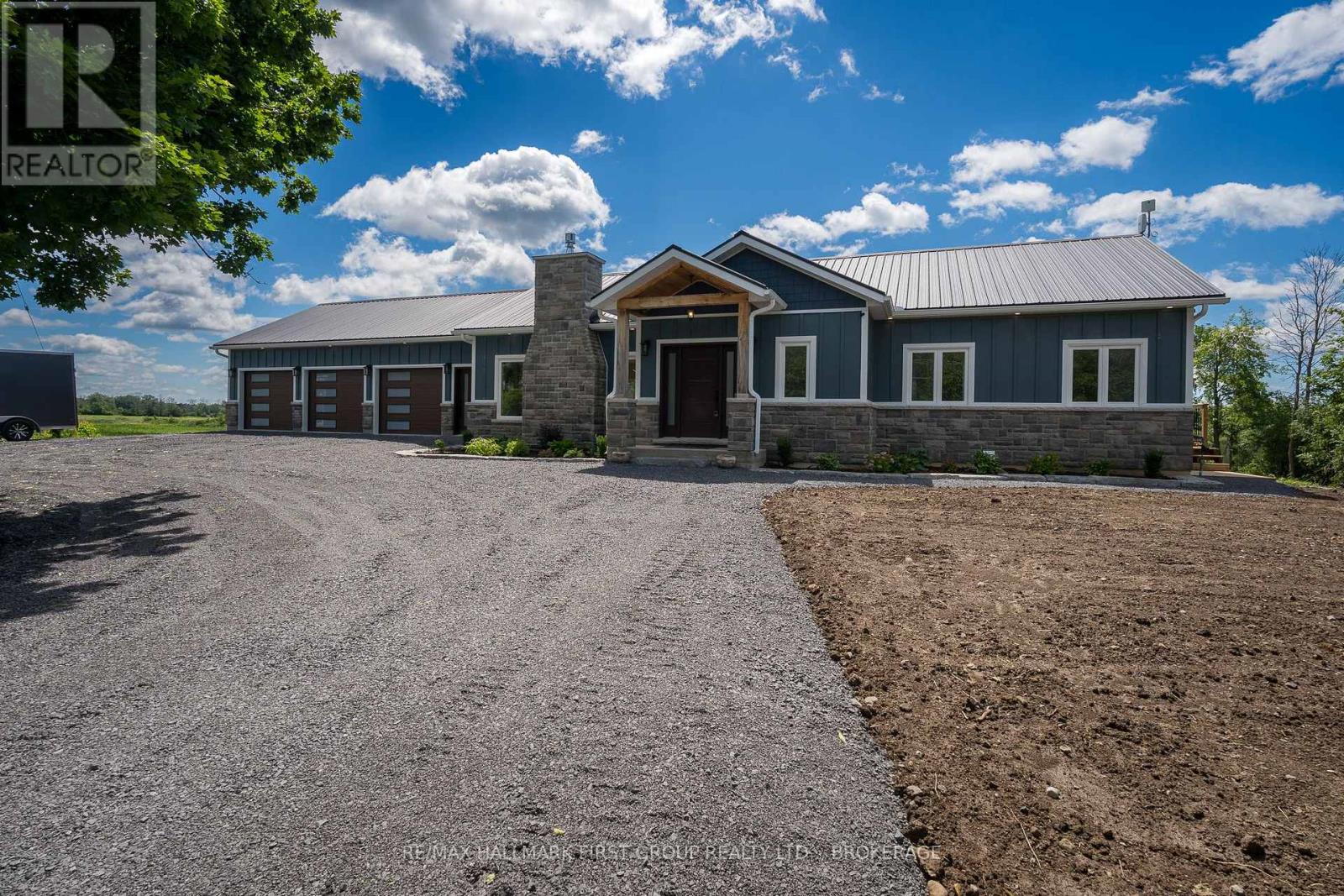 262 HUNT ROAD