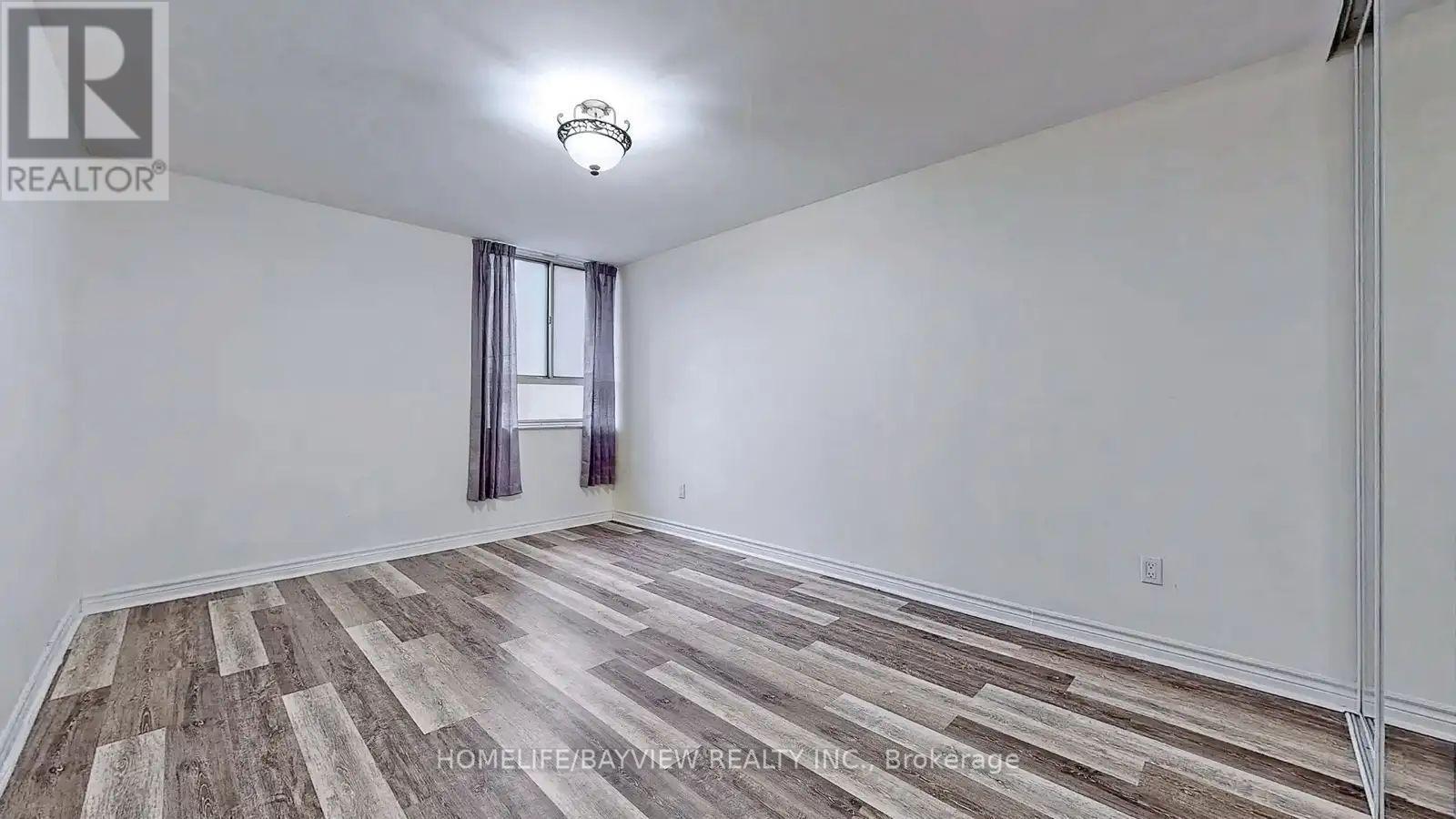 1803 - 1 MASSEY SQUARE