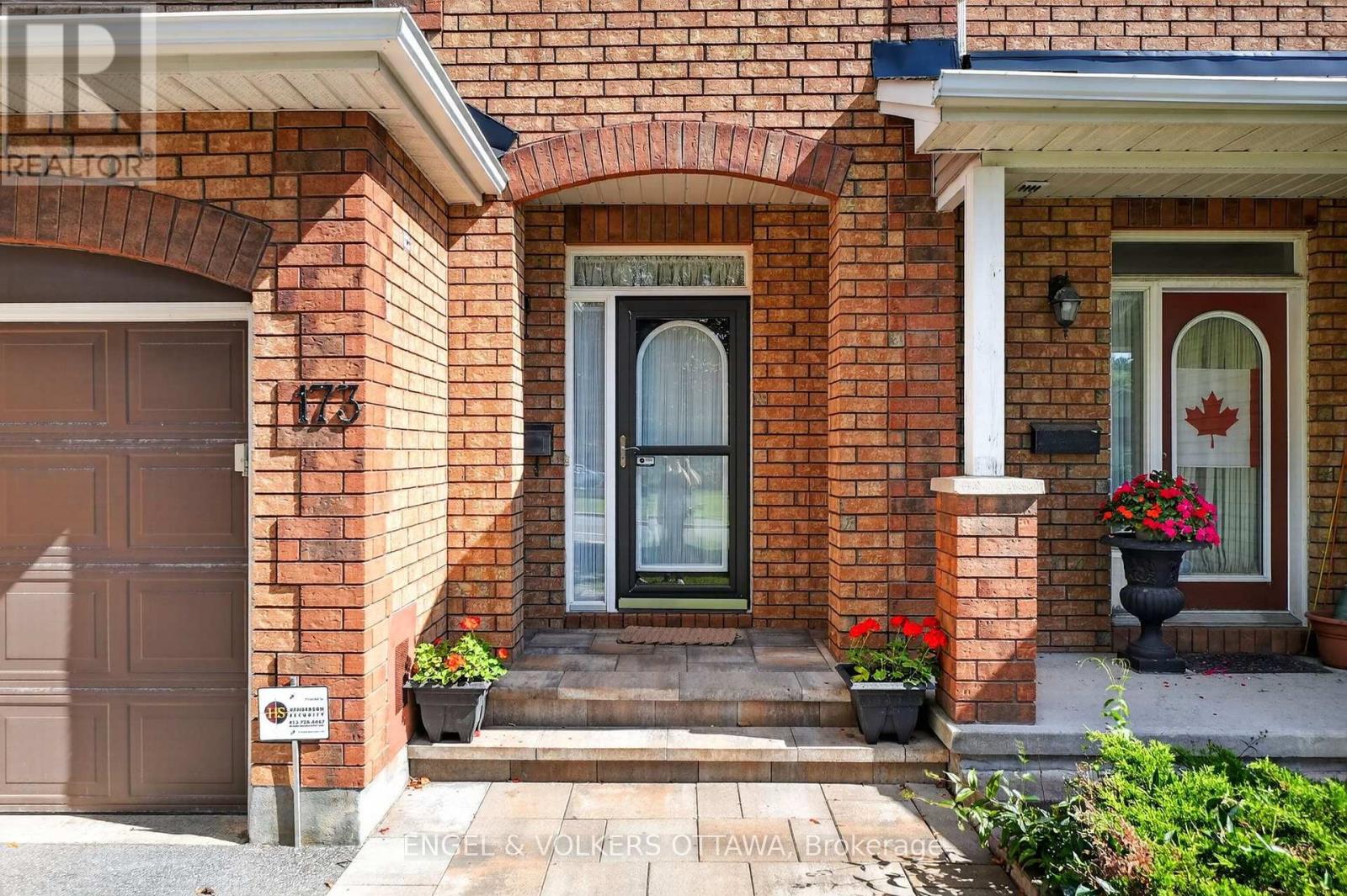 173 HEARST WAY