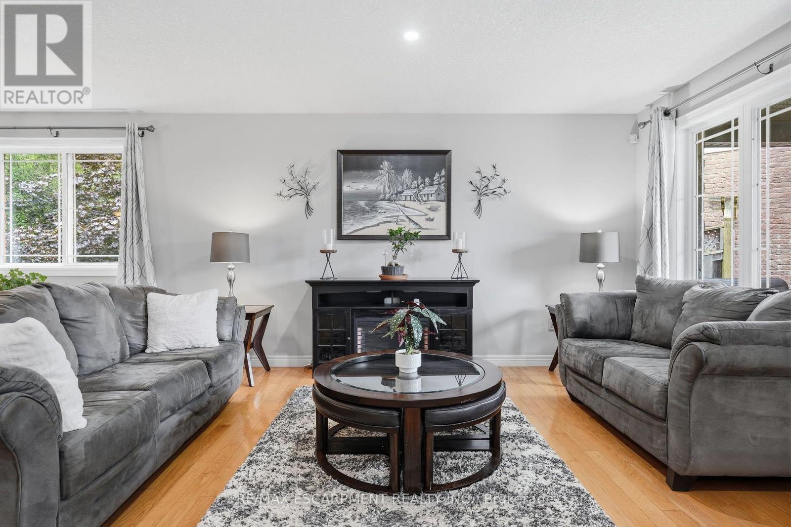 125 LANGLAW DRIVE