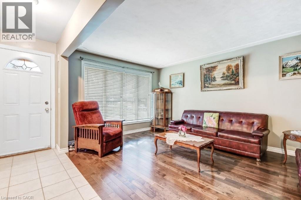 74 SCRIMGER Avenue
