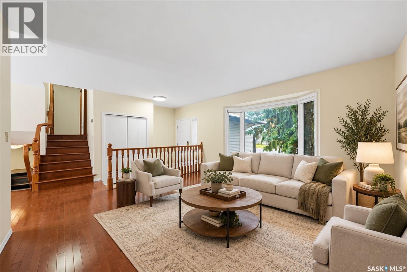 106 Brunst CRESCENT