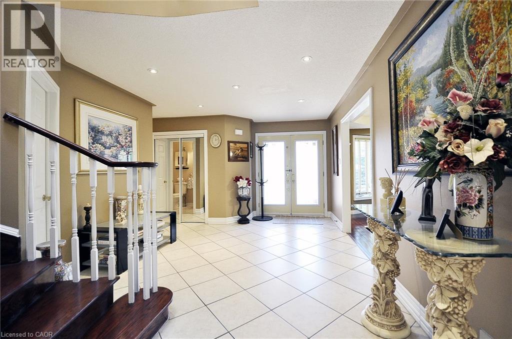 39 PEREGRINE Crescent