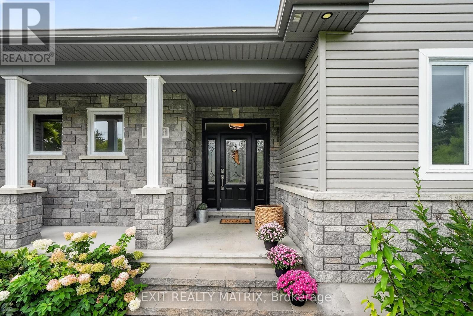 1044 BRAZEAU ROAD - Photo 3