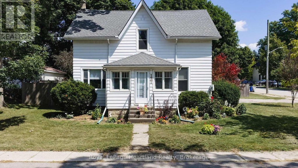 131 RATTENBURY STREET W
