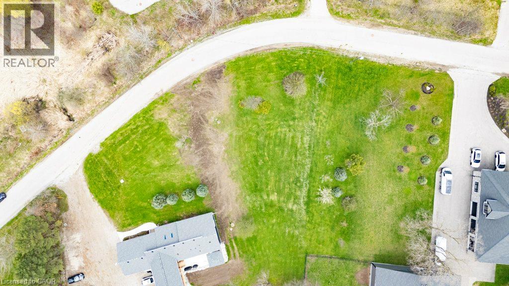 121 DODGE DRIVE