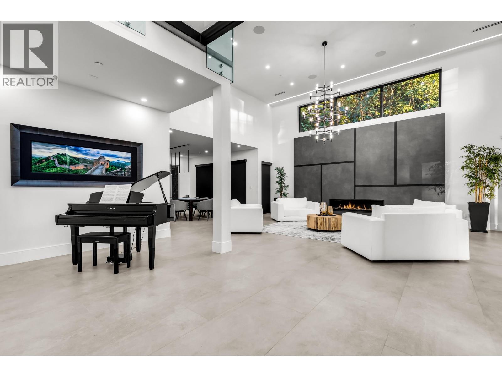 184 KINSEY DRIVE