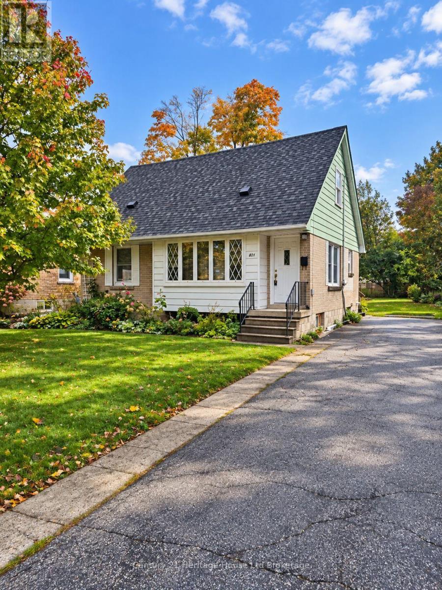 821 WILTON CRESCENT, WOODSTOCK (WOODSTOCK - NORTH), ON N4S 7H4 - Image 1021279821.jpeg?d=l
