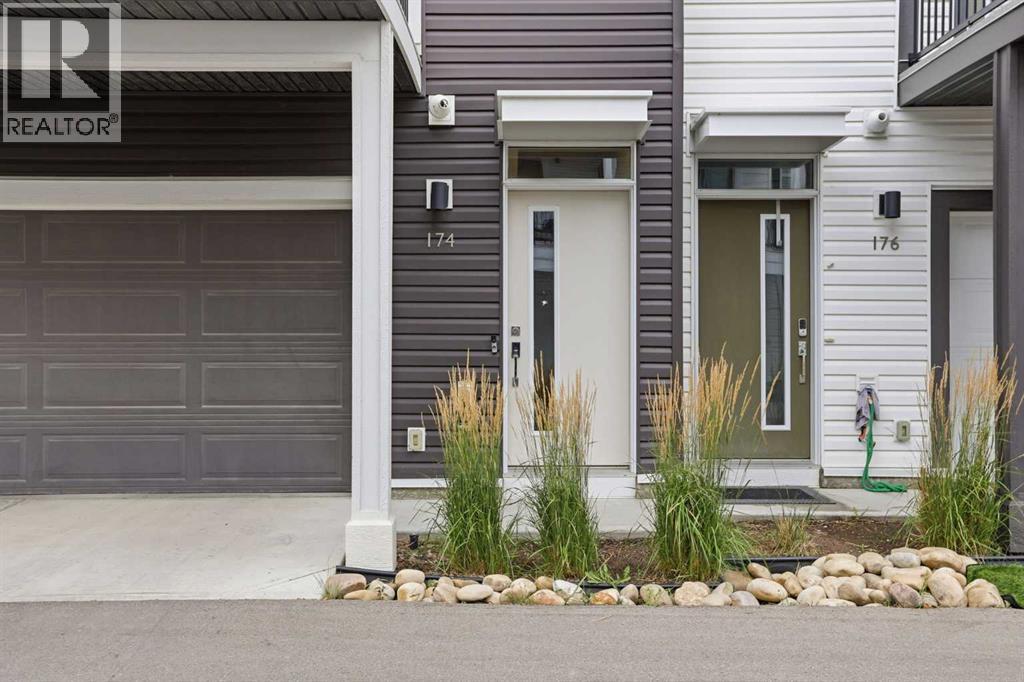 174 Walgrove Common SE