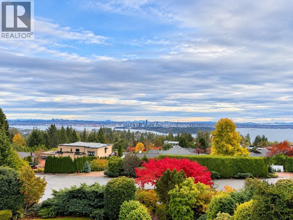 1263 CHARTWELL PLACE, WEST VANCOUVER, BC V7S 2S2 - Image 3757490187.jpeg?d=l