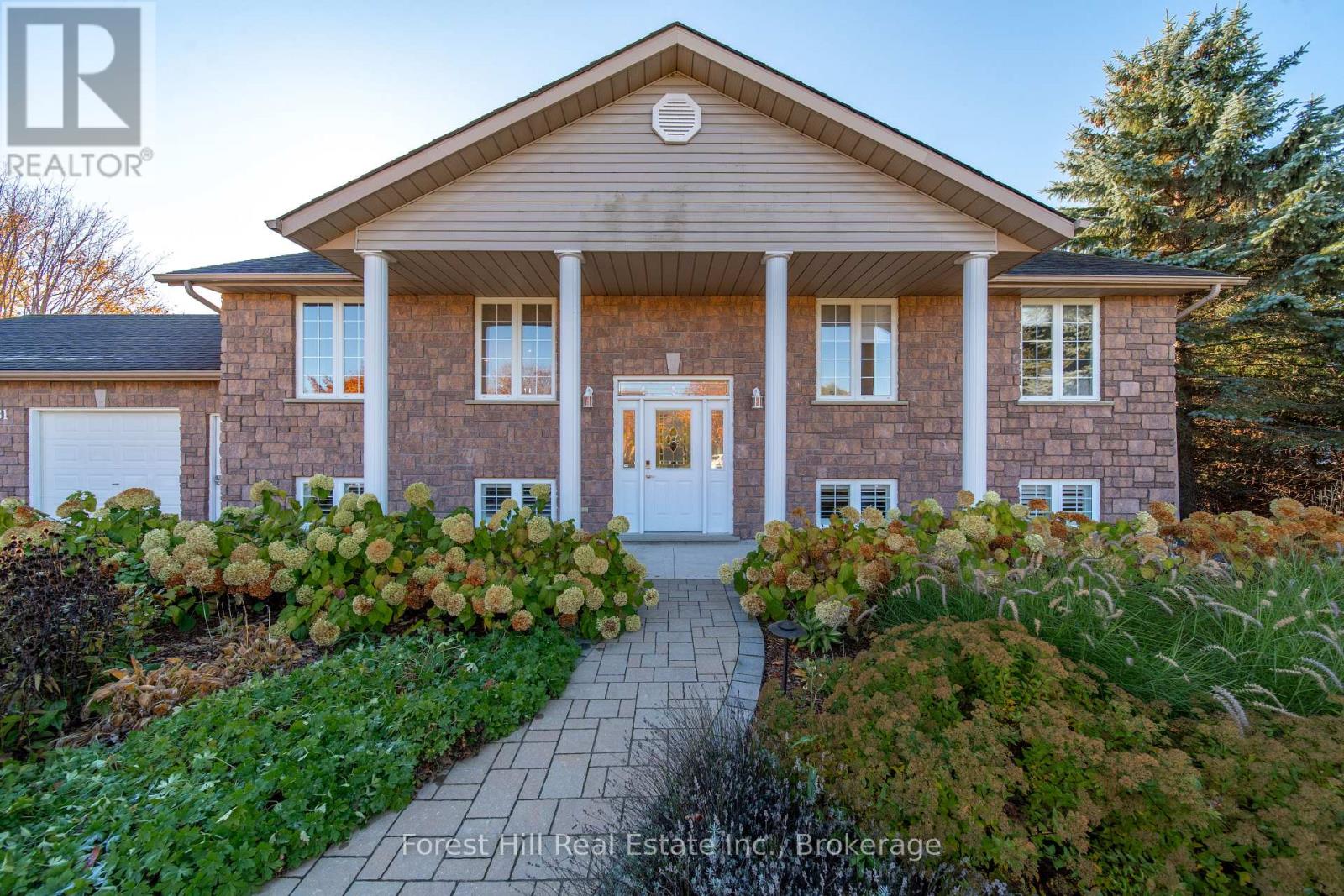 31 MCKEAN BOULEVARD