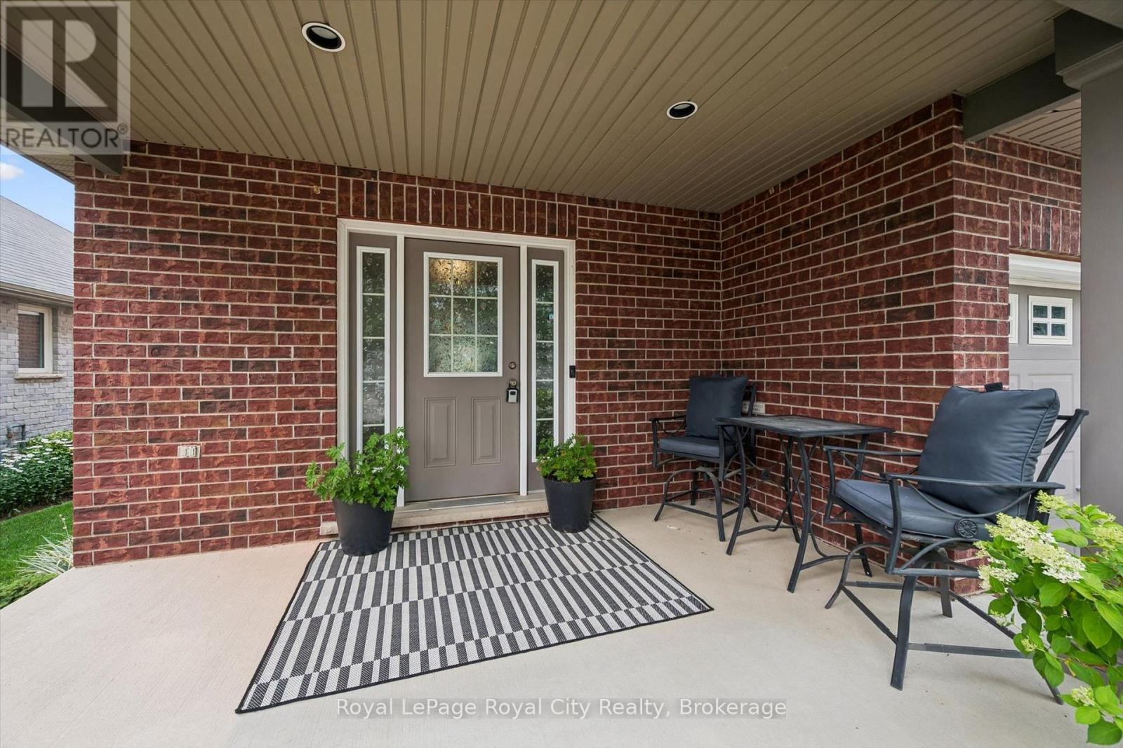 138 FLANDERS ROAD