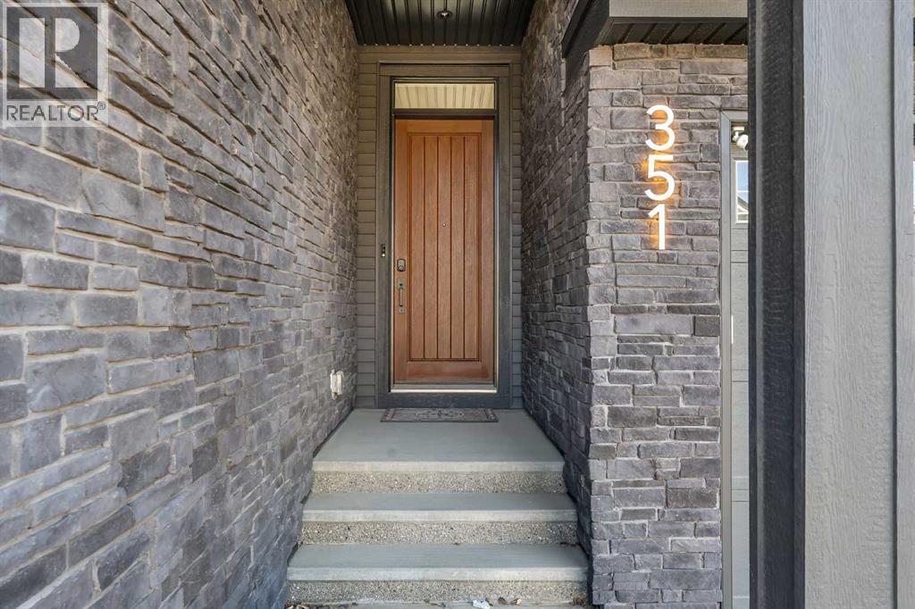 351 Lucas Way NW
