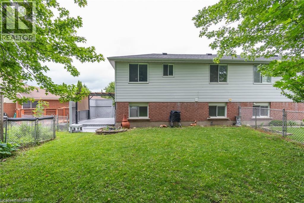 629 SETTLERSFIELD Court Unit# B