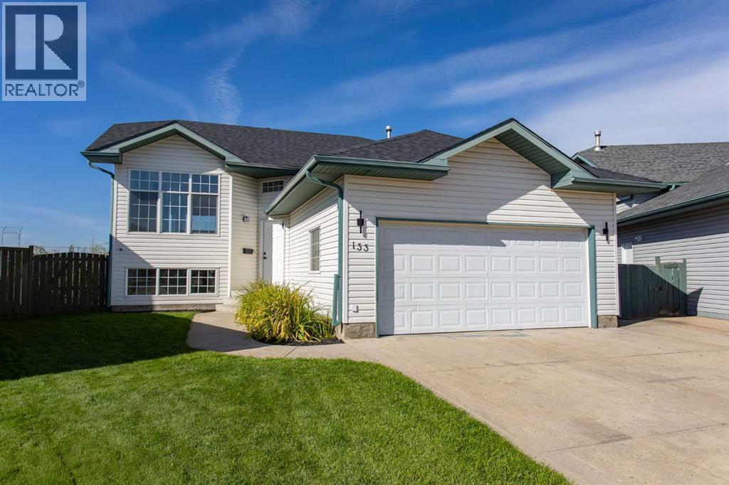 133 WELLINGTON CLOSE, BLACKFALDS, AB T0M 0J0 - Image 1709153002.jpeg?d=l
