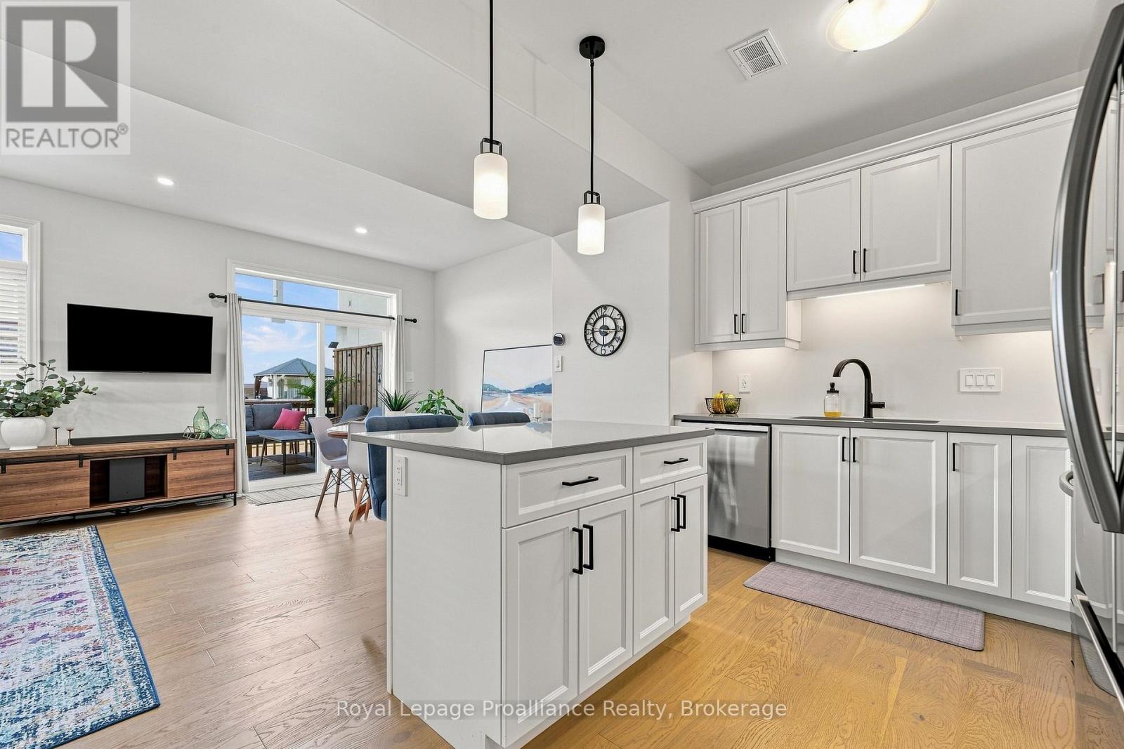 14 OTONABEE STREET
