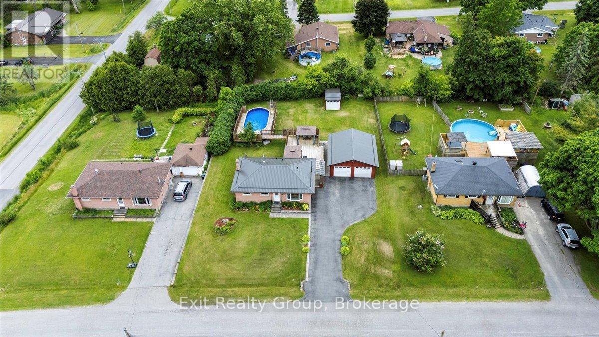 29 BARRY ROAD - Photo 2