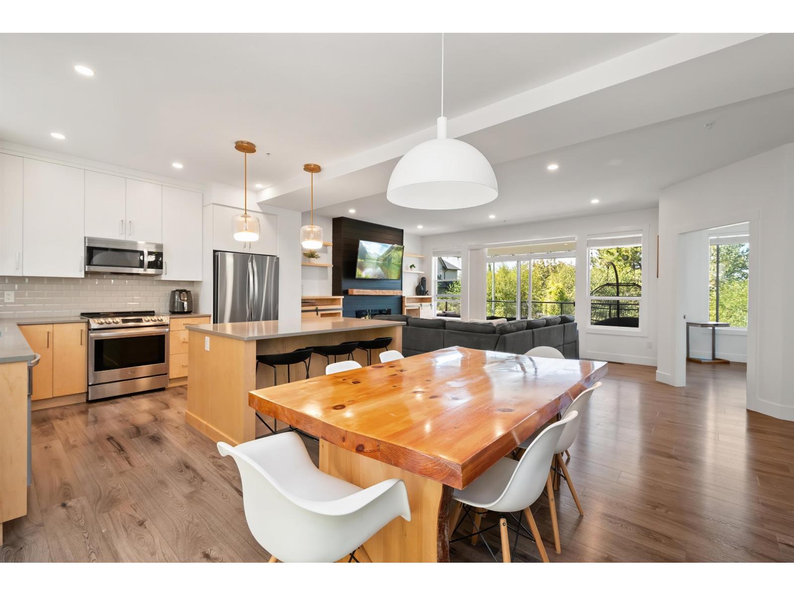 1 6262 REXFORD DRIVE, Promontory
