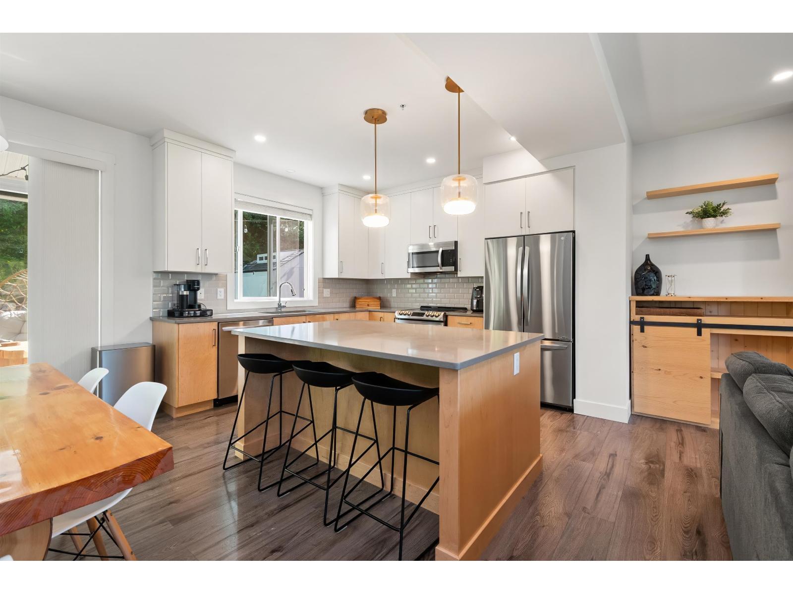 1 6262 REXFORD DRIVE, Promontory