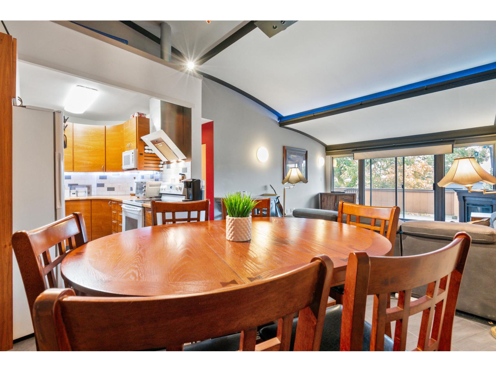 213 46210 CHILLIWACK CENTRAL ROAD, Chilliwack Proper South