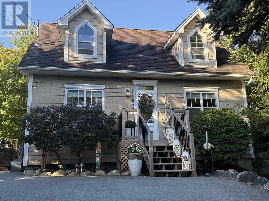 48 POND STREET, MAHONE BAY, NS B0J 2E0 - Image 1657568402.jpeg?d=l