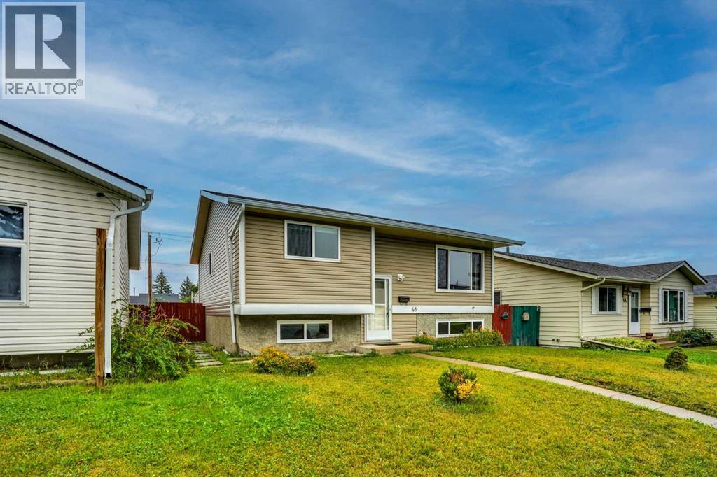 48 Falton Rise NE