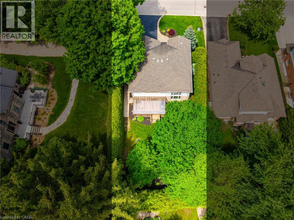 15 CAROLINIAN Lane
