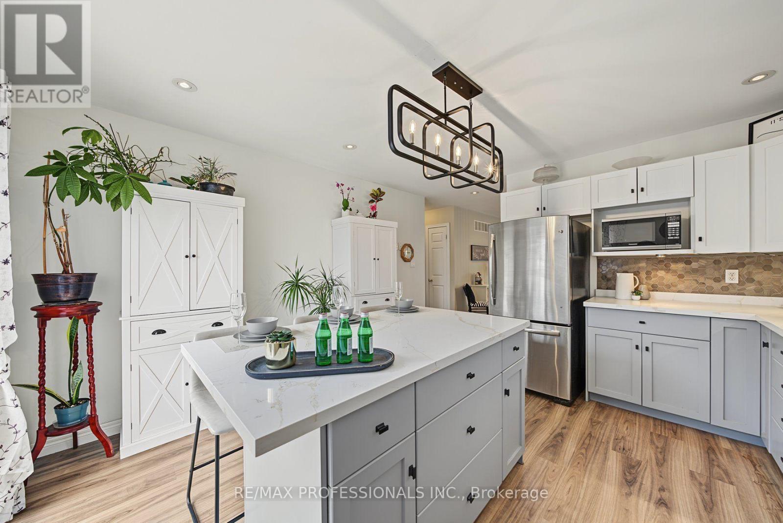 3 OLIVER COURT
