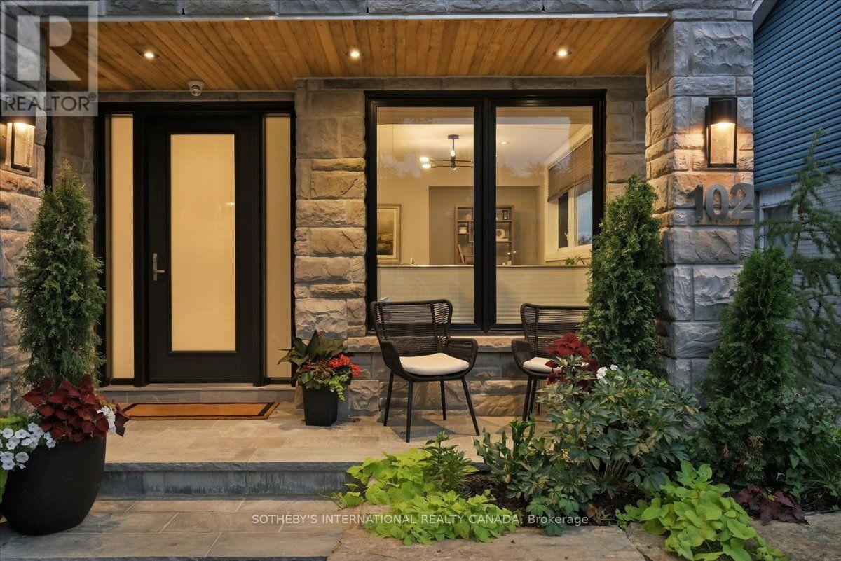 102 CUMBERLAND DRIVE