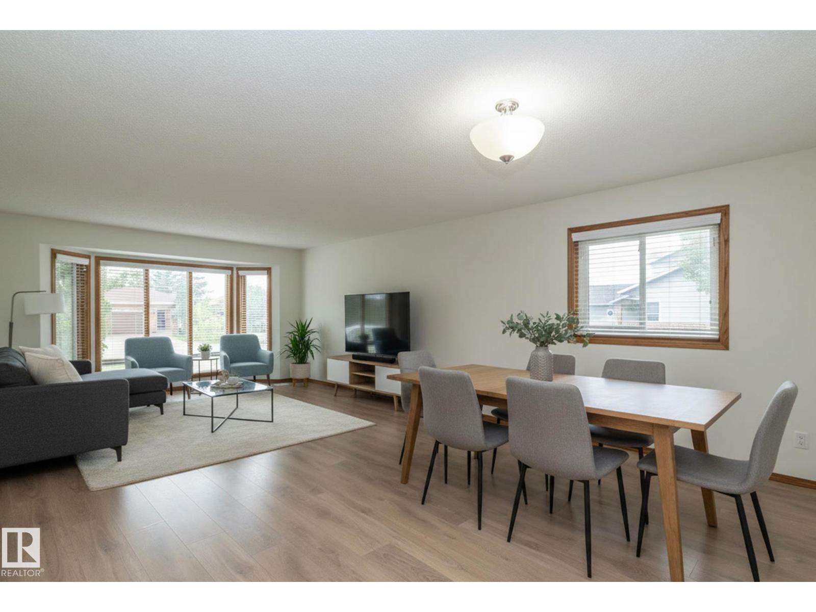 11138 30 AV NW